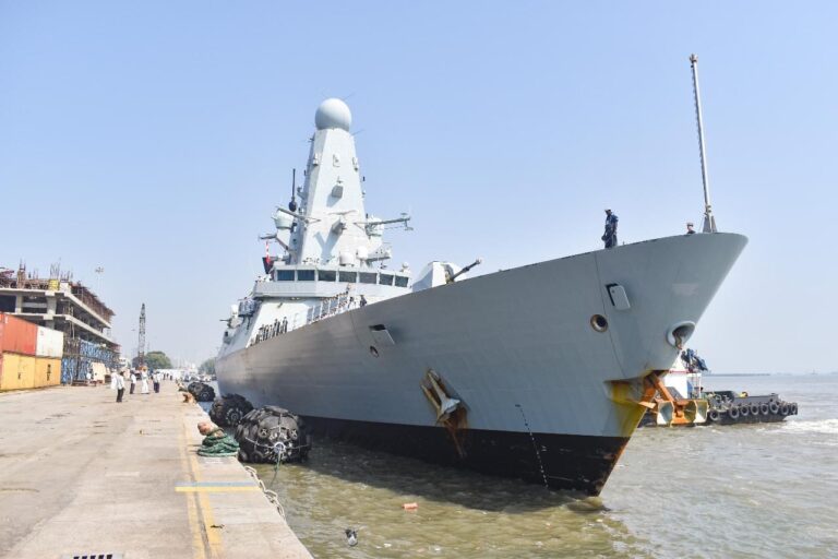 HPF 3.3X4.5 AIRCRAFT TYRE HARNESSINGCLIENTINDIAN NAVY Hitechelastomers